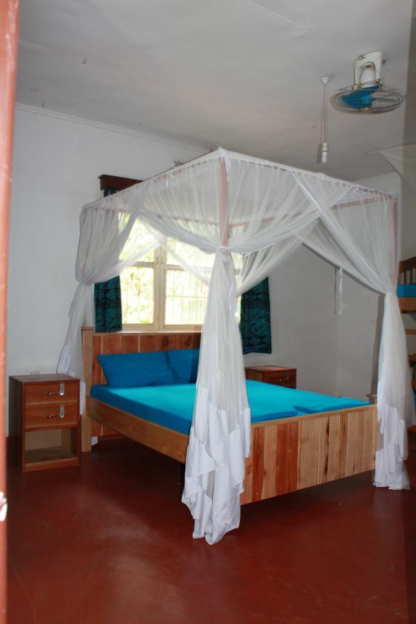 Hostel Hoff Moshi Extérieur photo