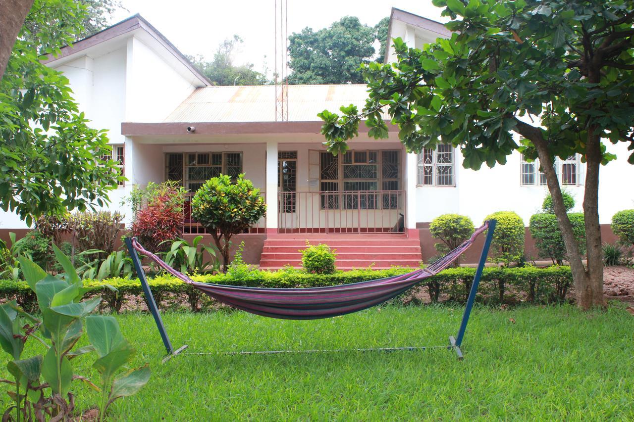 Hostel Hoff Moshi Extérieur photo